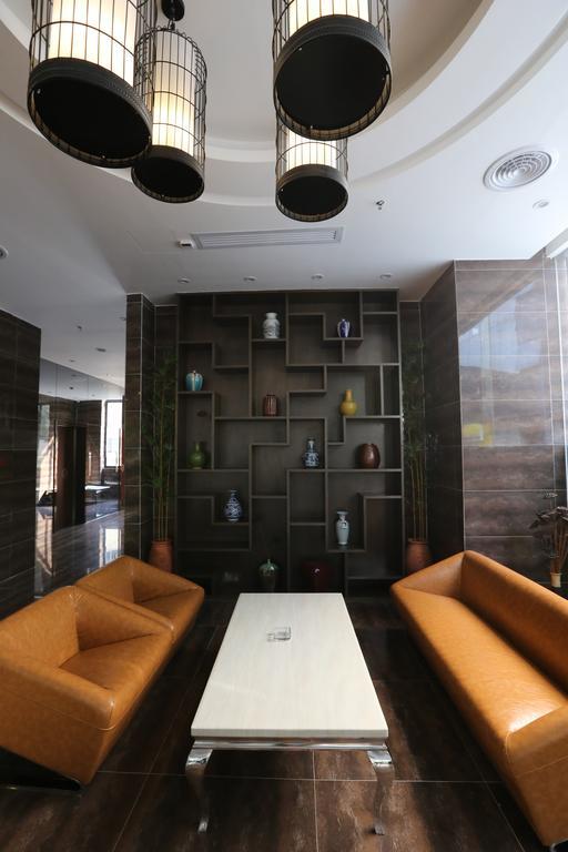 Sotel Inn Hotel San Yuan Li Branch Гуанчжоу Екстер'єр фото