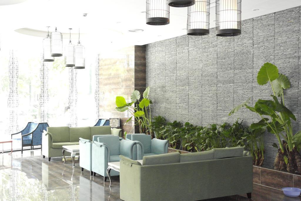 Sotel Inn Hotel San Yuan Li Branch Гуанчжоу Екстер'єр фото