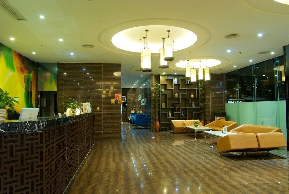 Sotel Inn Hotel San Yuan Li Branch Гуанчжоу Екстер'єр фото